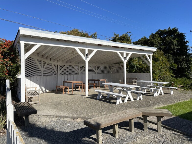 More Photos Of 365 Kuck Ln, Petaluma Specialty For Sale