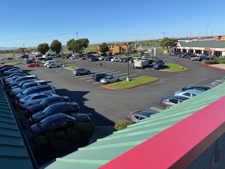 More Photos Of 4380 Sonoma Blvd, Vallejo Storefront For Lease