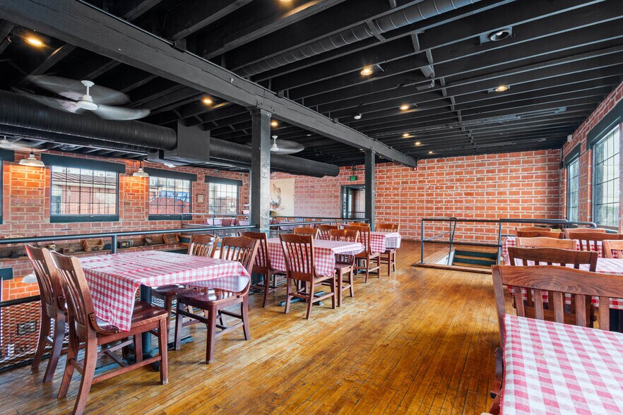 More Photos Of 20 Center St, Batavia Restaurant For Sale