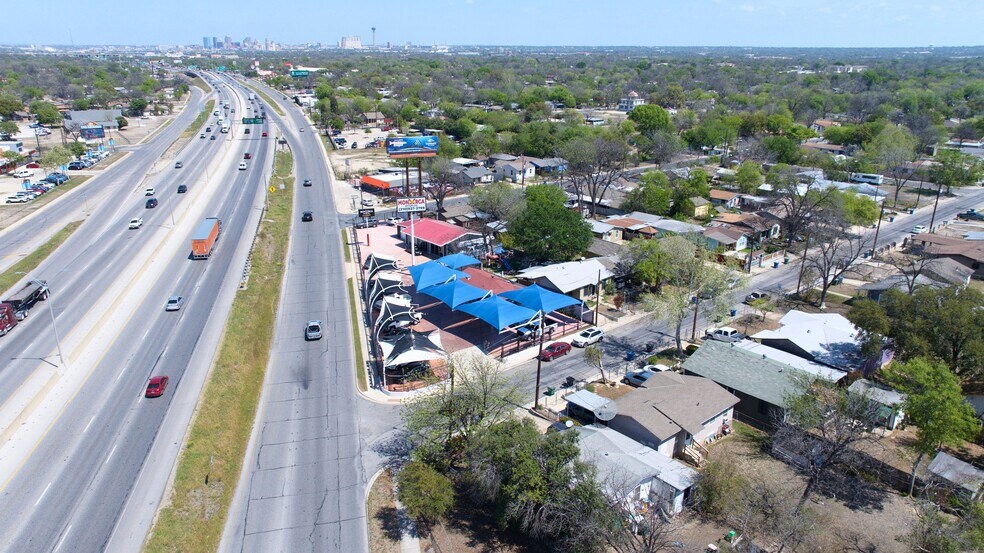 More Photos Of 5602 S IH 35, San Antonio Freestanding For Sale