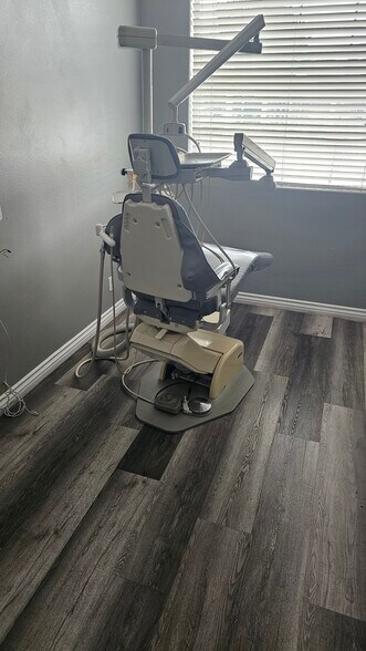 More Photos Of 3505 E Harmon Ave, Las Vegas Medical For Lease