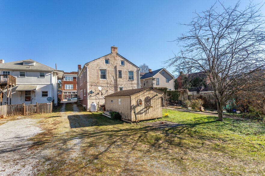 More Photos Of 104 N Main St, Boonsboro Apartments For Sale