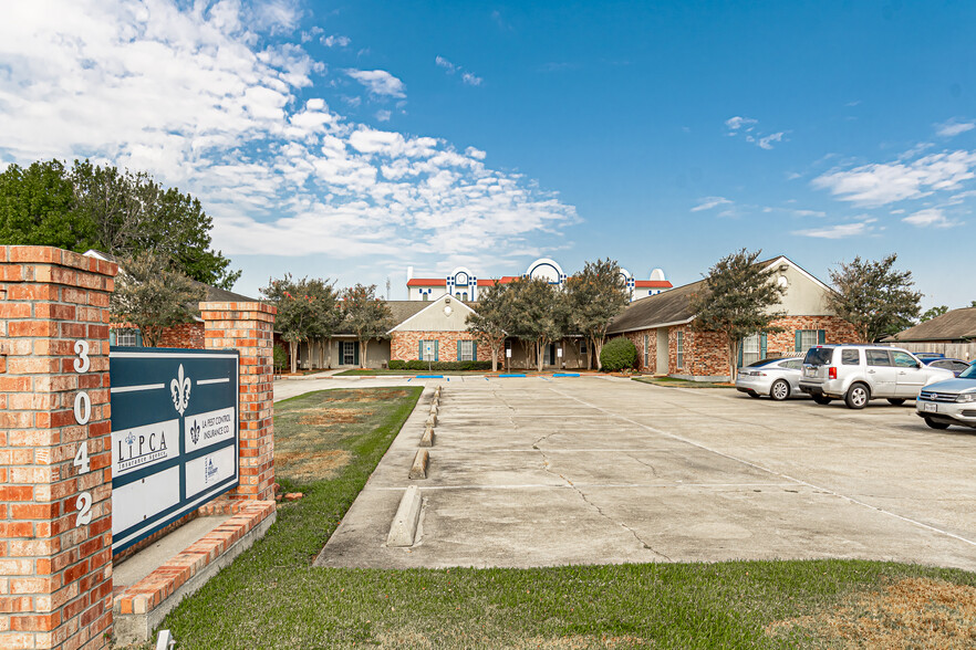 Primary Photo Of 3042 Old Forge Dr, Baton Rouge Office For Lease