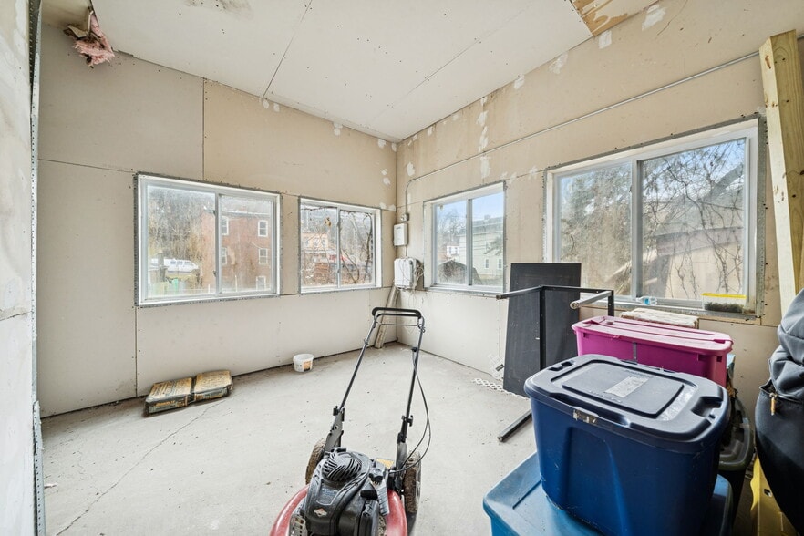 More Photos Of 8304 Frankstown Ave, Pittsburgh Religious Facility For Sale