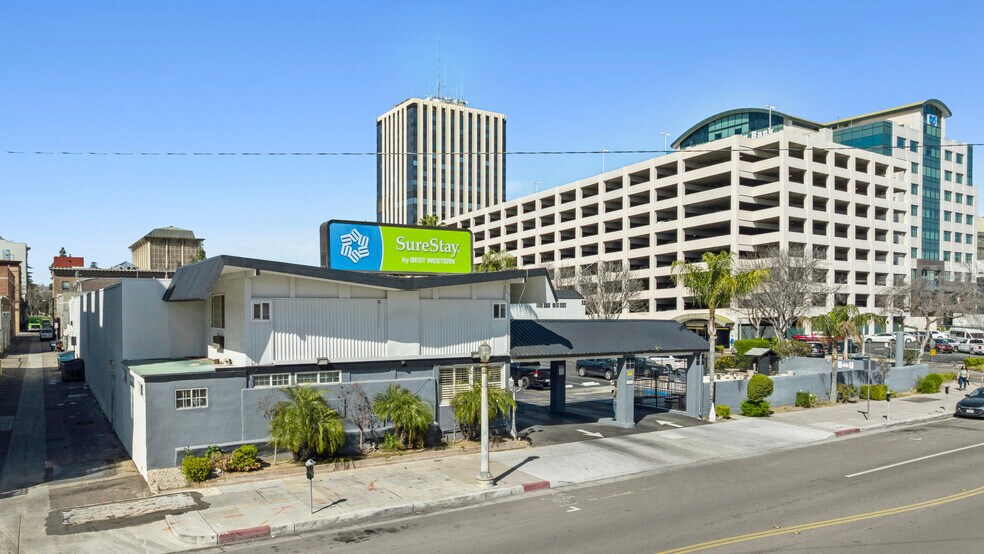Primary Photo Of 2127 Inyo St, Fresno Hotel For Sale