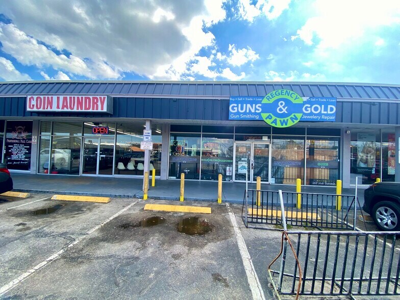 More Photos Of 10214-10230 Atlantic Blvd, Jacksonville Unknown For Lease