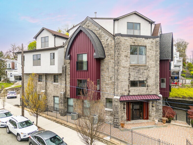 More Photos Of 4557 Manayunk Ave, Philadelphia Apartments For Sale
