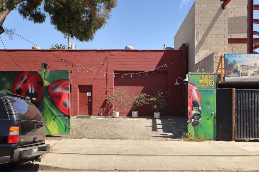 More Photos Of 340 Sunset Ave, Venice Loft Creative Space For Lease