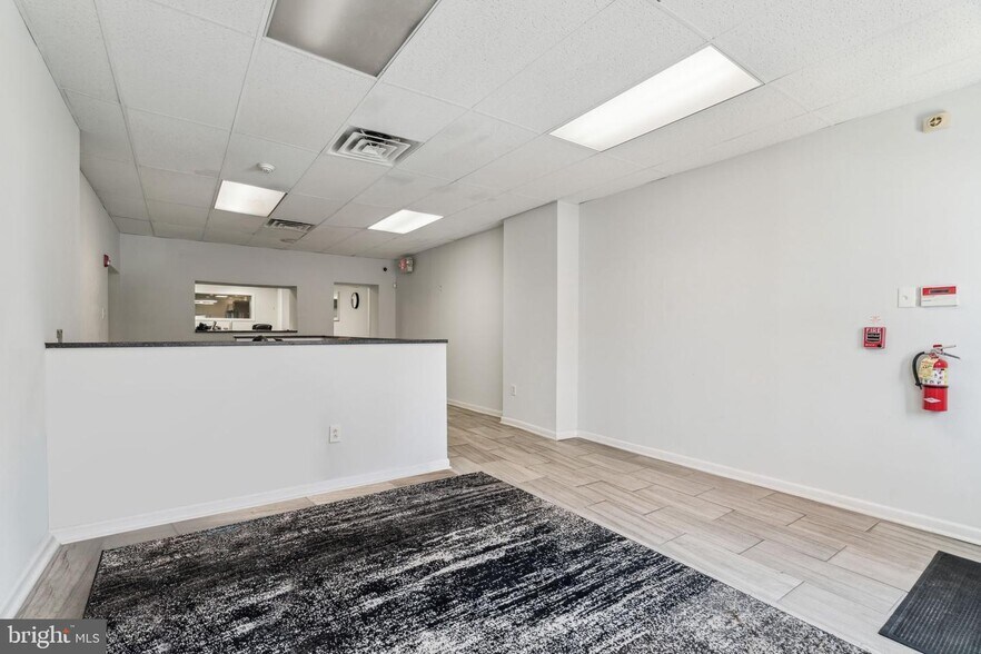 More Photos Of 813-817 N 5th St, Philadelphia Apartments For Lease