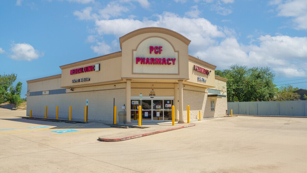 Primary Photo Of 2615 Strawberry Rd, Pasadena Drugstore For Sale