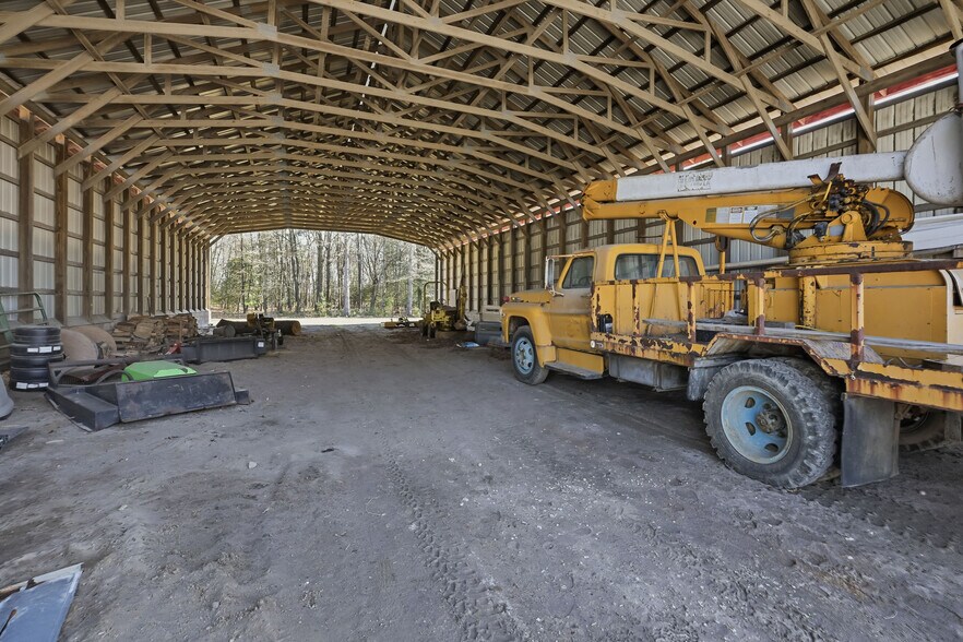 More Photos Of 89 Hunting Quarter Rd, Greenwood Trailer Camper Park For Sale