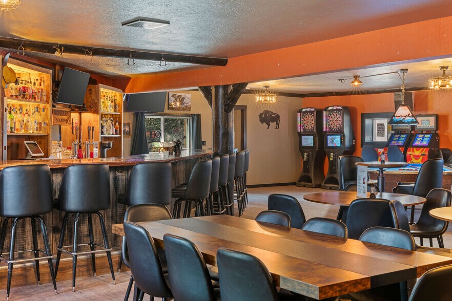 More Photos Of 3449 Swan Valley hwy, Irwin Bar For Sale