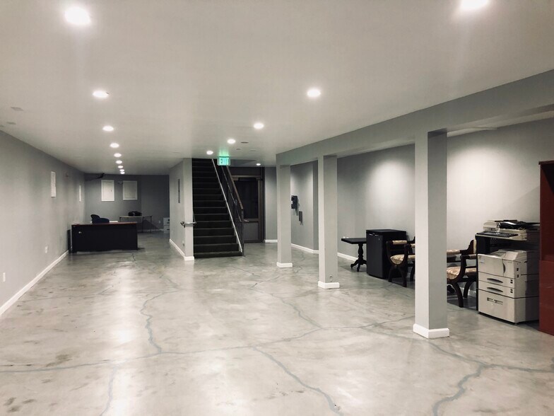 More Photos Of 1884-1886 Market St, San Francisco Storefront Retail Office For Sale