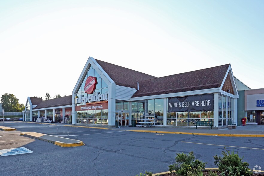 More Photos Of 2600 County Road 43, Kemptville Storefront For Lease