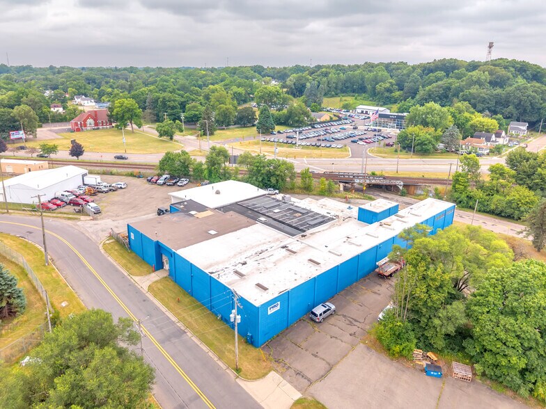 More Photos Of 330 Upton Ave, Battle Creek Warehouse For Sale