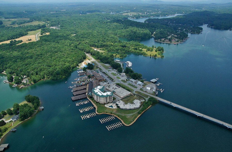 More Photos Of 110 Bridgewater Pointe Pl, Moneta Land For Sale