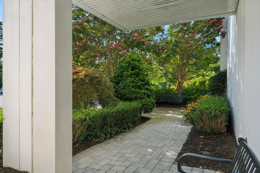 More Photos Of 700 Veterans Memorial Hwy, Hauppauge Unknown For Lease