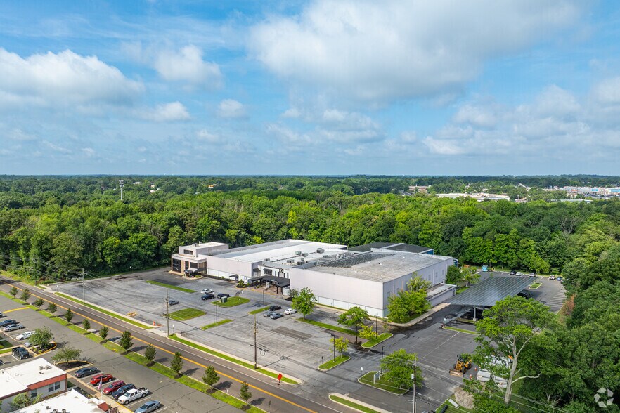 More Photos Of 333 Preston Ave, Voorhees Health Club For Sale