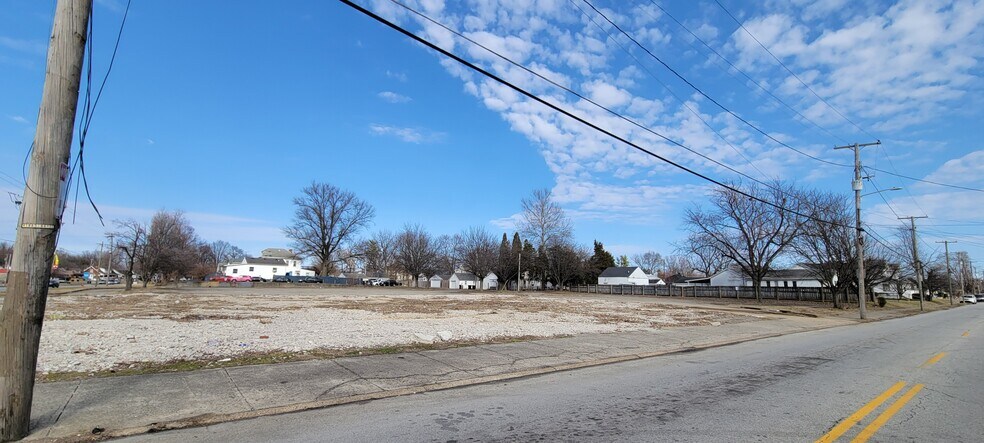 More Photos Of 3421 Taylor Blvd, Louisville Land For Sale