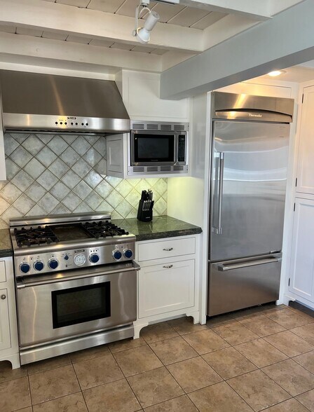 More Photos Of 35087 Beach Rd, Dana Point Apartments For Sale