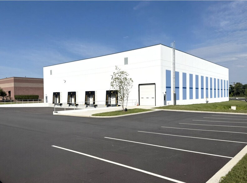 More Photos Of 212 Passaic Avenue, Fairfield Warehouse For Sale