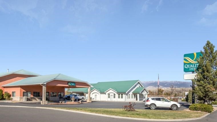 More Photos Of 180 Gunnison River Dr, Delta Hotel For Sale