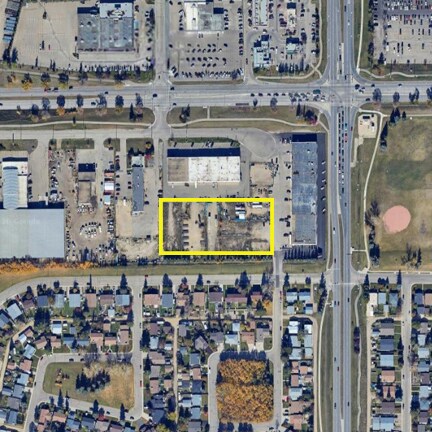 More Photos Of 6660 Taylor Dr, Red Deer Warehouse For Lease