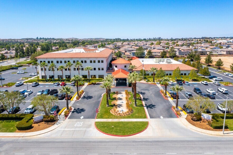 More Photos Of 81 S Highland Springs Ave, Beaumont Medical For Lease