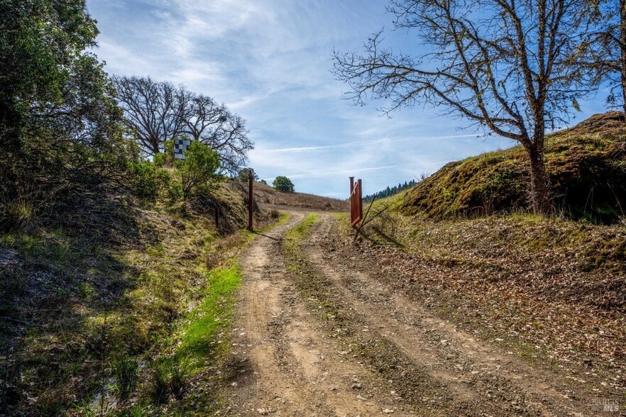 More Photos Of 20401 Tomki Rd, Redwood Valley Land For Sale