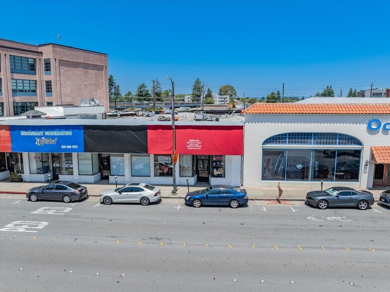 More Photos Of 211 West Ln, Burlingame Industrial For Lease