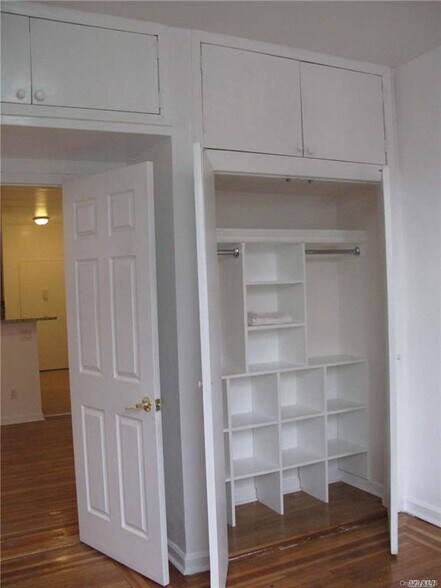 More Photos Of 2107 38th St, Astoria Apartments For Sale