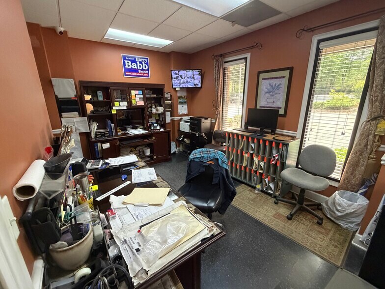 More Photos Of 545 Marksmen Ct, Fayetteville Industrial For Sale