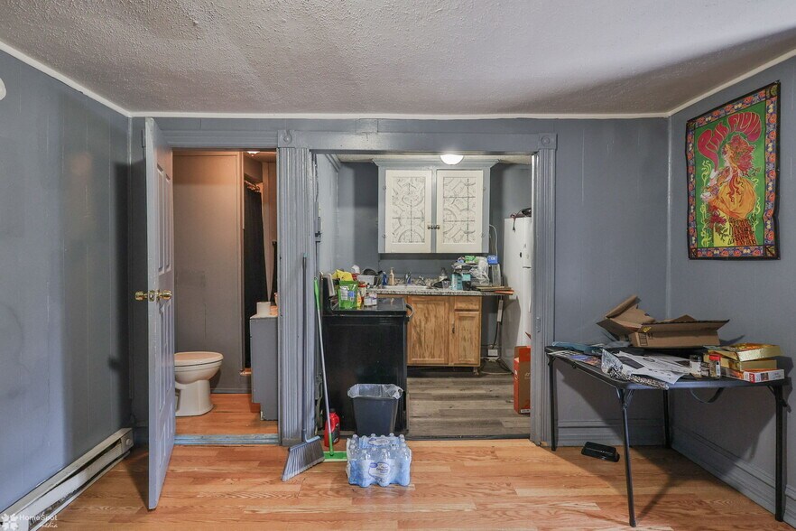 More Photos Of 424 N 6th St, Allentown Multifamily For Sale