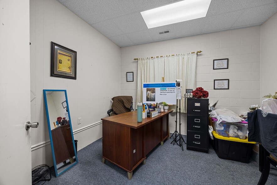 More Photos Of 4334 W Pine St, Farmville Religious Facility For Sale