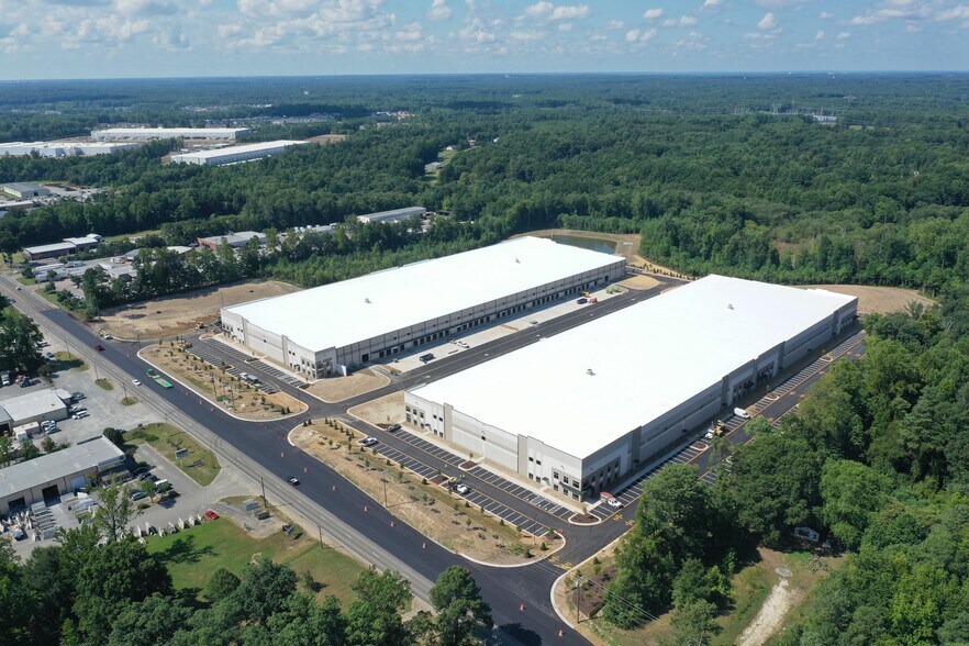 More Photos Of 11111 Washington Hwy, Glen Allen Distribution For Lease