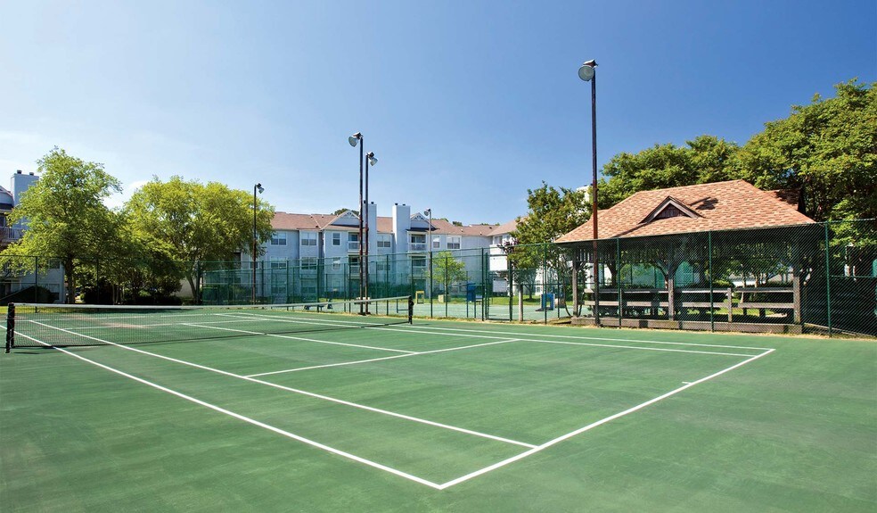 More Photos Of 3001 Reflections Way, Virginia Beach Apartments For Sale