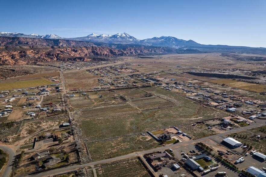 More Photos Of 35 Acres West Coronado, Moab Land For Sale