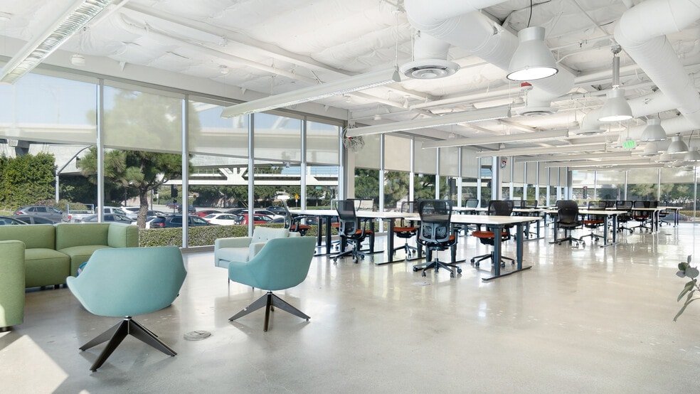 More Photos Of 1888 Rosecrans Ave, Manhattan Beach Office For Lease