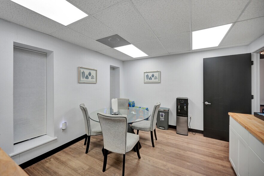 More Photos Of 2811 S County Road 1257, Midland Warehouse For Sale