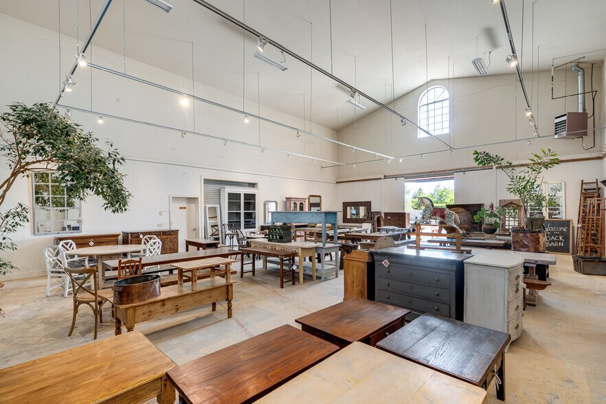 More Photos Of 23999 Arnold Dr, Sonoma Storefront Retail Office For Sale