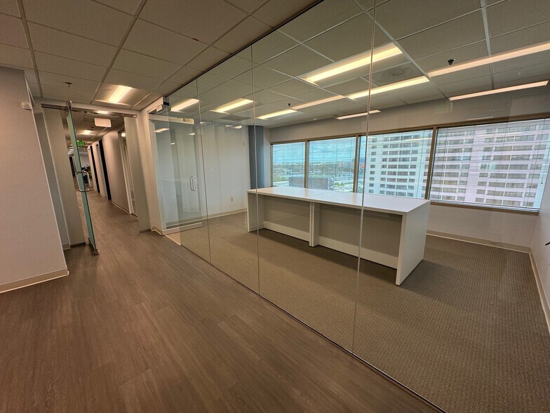 More Photos Of 500 N West Shore Blvd, Tampa Office For Lease
