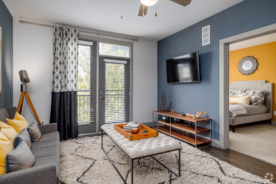 More Photos Of 930 Howell Mill Rd NW, Atlanta Apartments For Lease