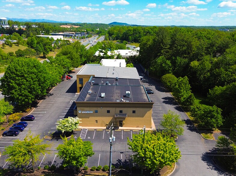 More Photos Of 1885 Seminole Trail, Charlottesville Freestanding For Lease