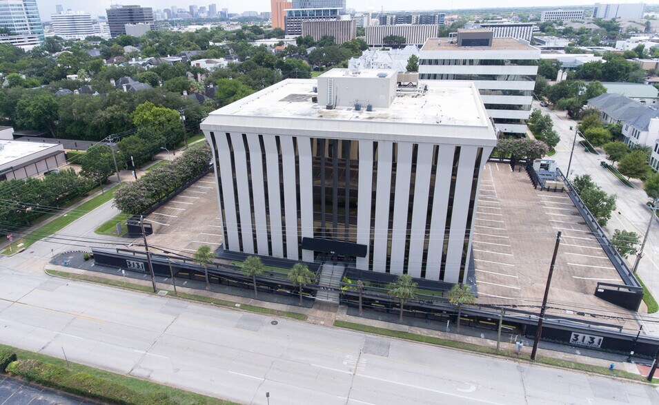 More Photos Of 3131 W Alabama St, Houston Office For Lease