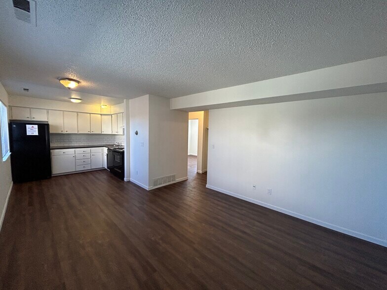 More Photos Of 3596 Gypsum Rd, Reno Apartments For Sale