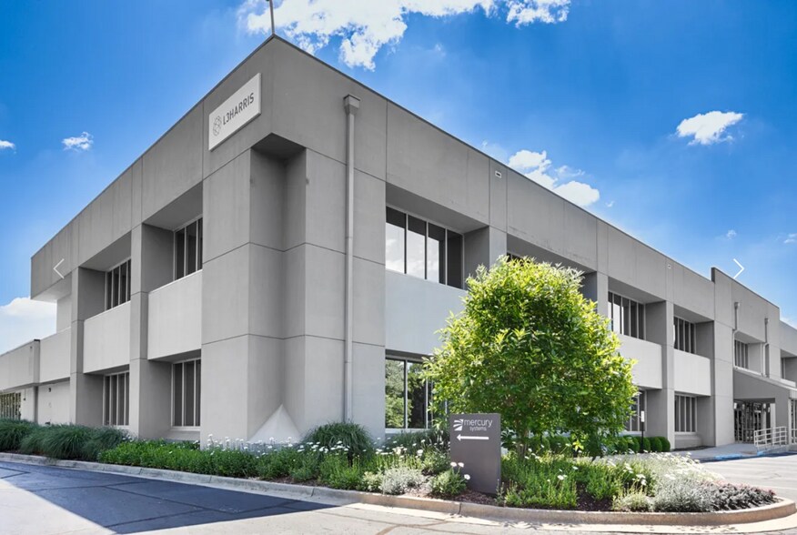 More Photos Of 555 Discovery Dr, Huntsville Office For Lease