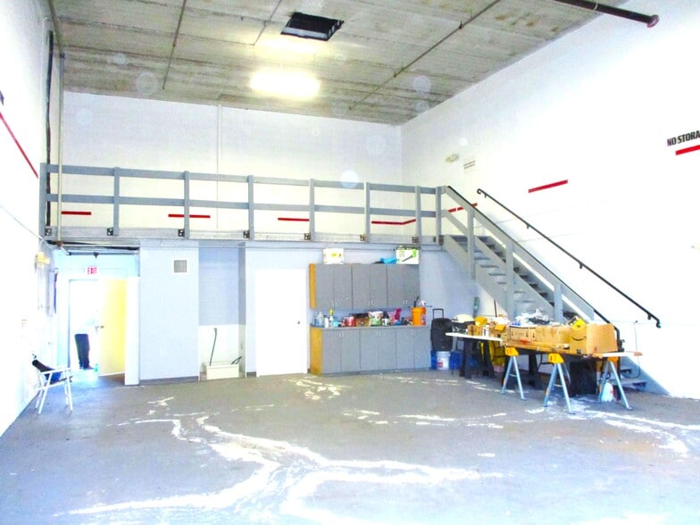 More Photos Of 20200 NW 2nd Ave, Miami Warehouse For Sale