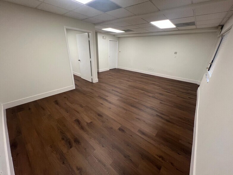 More Photos Of 145 Madeira Ave, Coral Gables Loft Creative Space For Lease