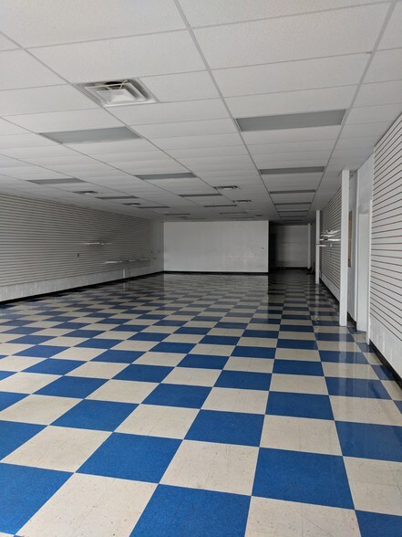 More Photos Of 650 Canion St, Austin Warehouse For Lease