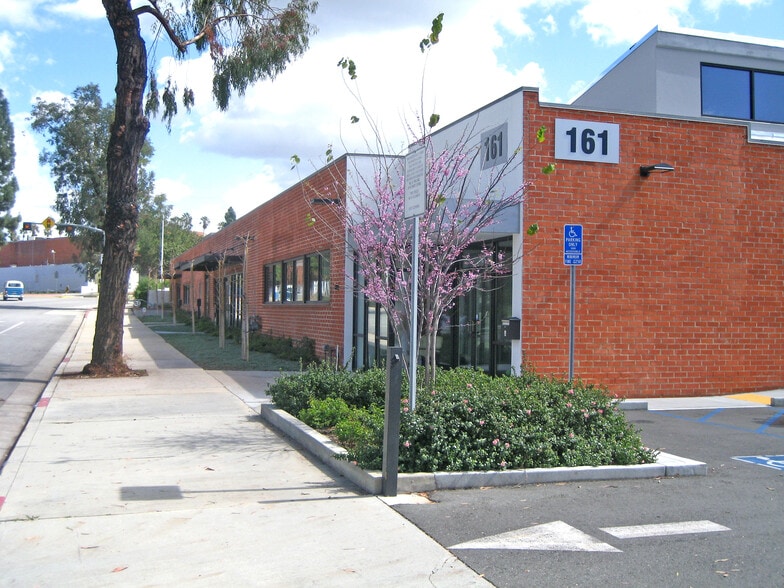 More Photos Of 161 Pasadena Ave, South Pasadena Unknown For Lease